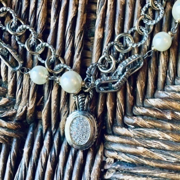 ✨✨ Silver Rope and Gold Mixed Chain Pave Rhinestone Cushion Pendant Necklace ✨ - Picture 6 of 11